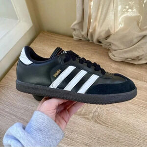 New Adidas Samba Classics Sneakers Shoes Core Black White M5 / W6